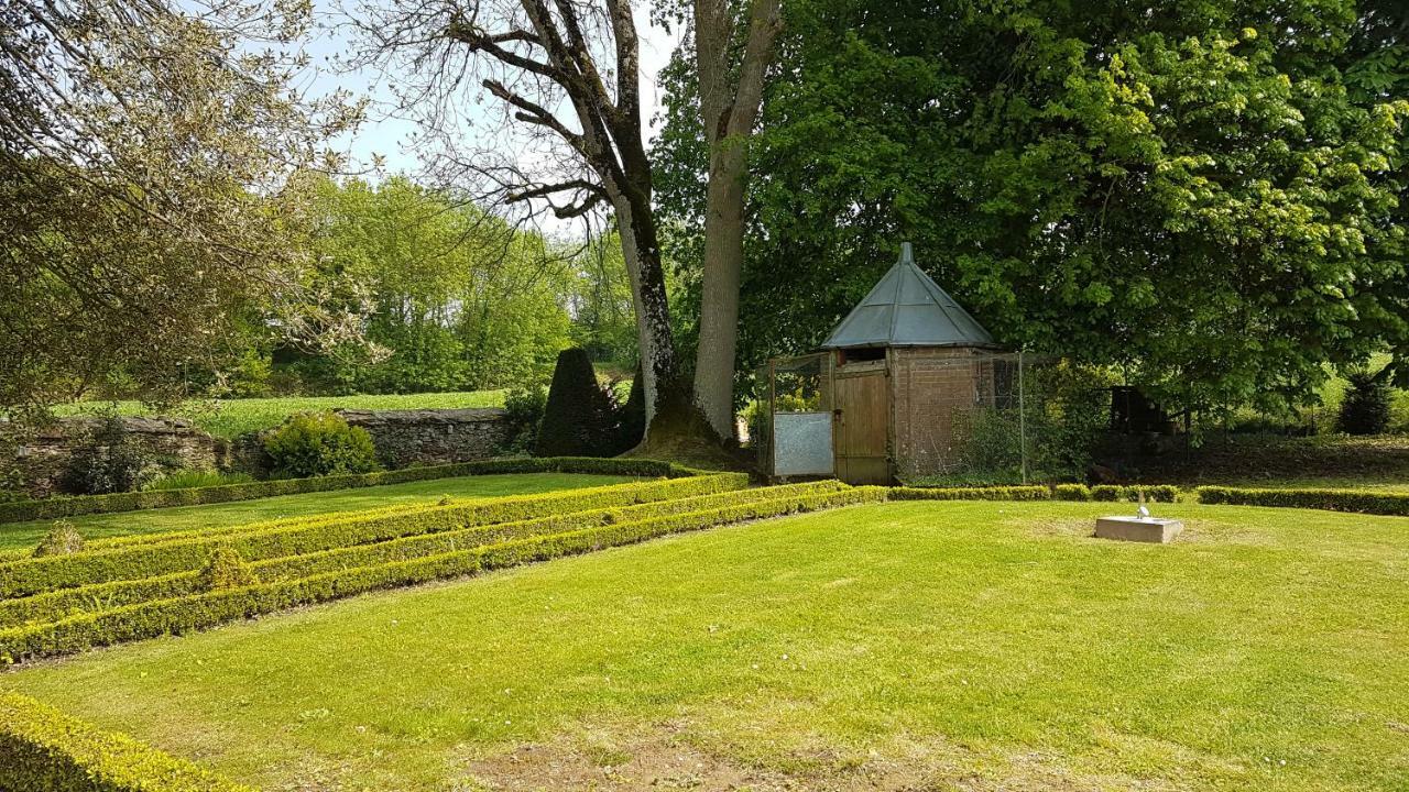 Le Manoir De La Bigotiere Bed and Breakfast Pleslin-Trigavou Εξωτερικό φωτογραφία