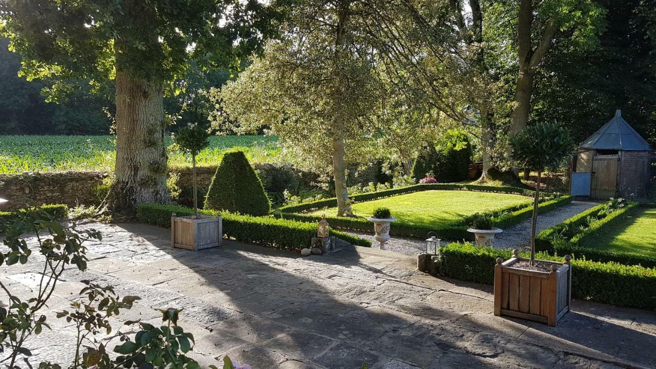 Le Manoir De La Bigotiere Bed and Breakfast Pleslin-Trigavou Εξωτερικό φωτογραφία